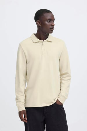 sweater ecru