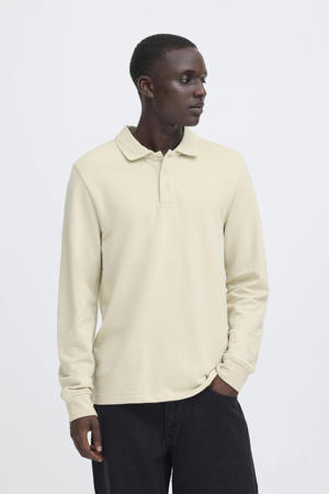 sweater ecru