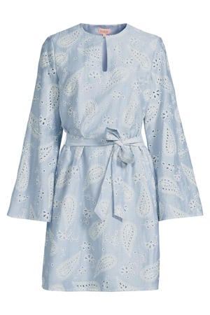 broderie midi jurk lichtblauw