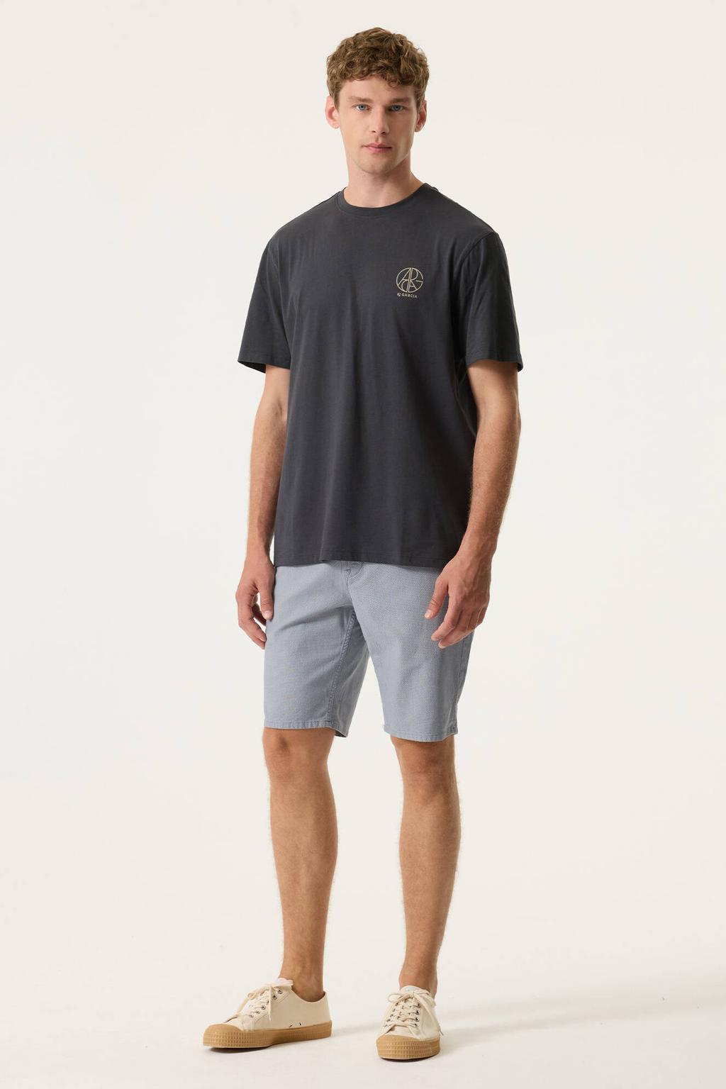 Donkerblauwe heren Garcia regular T-shirt van katoen met logo dessin, korte mouwen en ronde hals