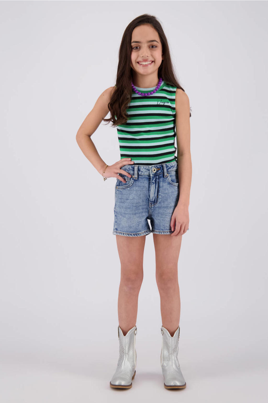 Medium blue denim meisjes Vingino regular short van denim met rits- en knoopsluiting en effen