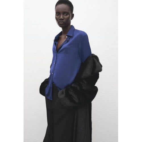 Mango satijnen blouse blauw afbeelding