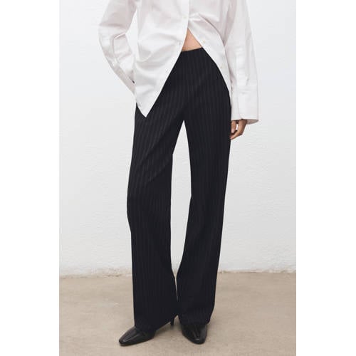 Mango straight regular waist broek met krijtstreep donkerblauw afbeelding