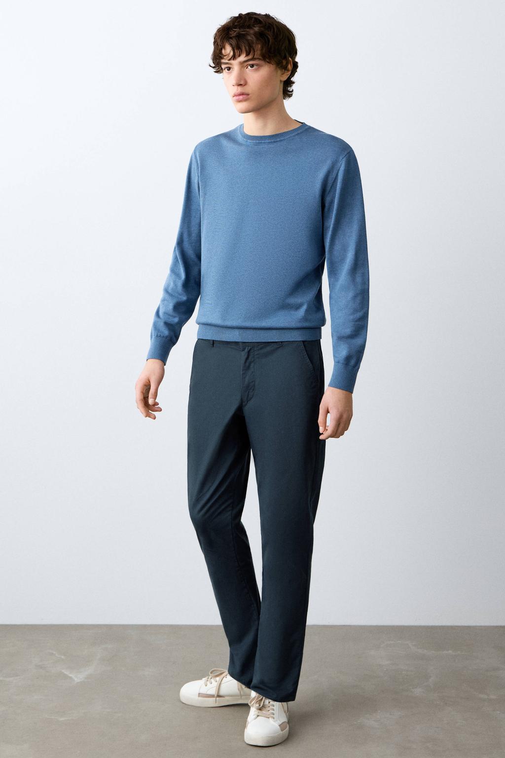 Marineblauw jongens MANGO TEEN chino blauw van stretchkatoen met regular waist, rits- en knoopsluiting en effen