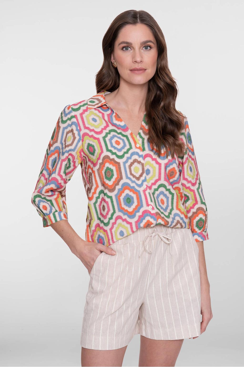 Multikleurige dames Geisha blouse van viscose met grafische print, driekwart mouwen, V-hals en knoopsluiting
