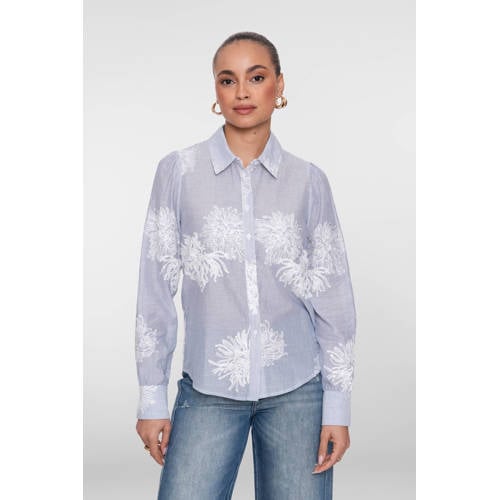 Geisha gebloemde blouse lichtblauw met pailletten afbeelding