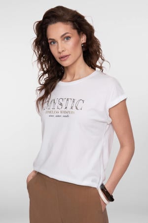 T-shirt wit