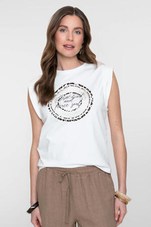 T-shirt wit