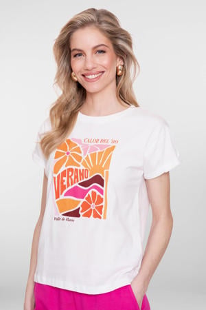 T-shirt wit