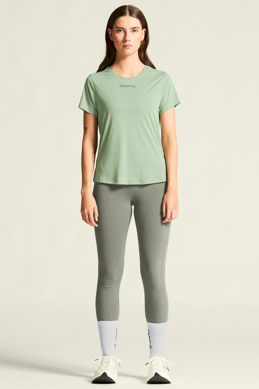 Groene dames Craft Core Essence hardloopshirt van polyester met effen, korte mouwen en ronde hals
