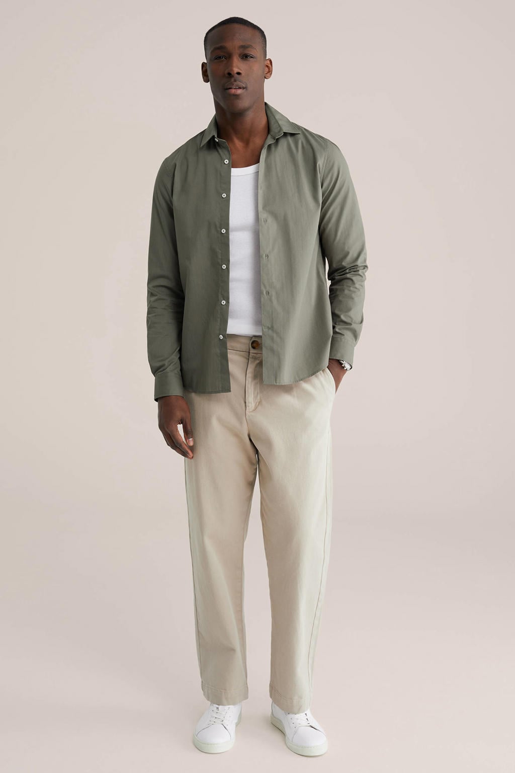 Groene heren WE Fashion Regular zakelijk overhemd Smokey olive van polyester met effen, lange mouwen, klassieke kraag en knoopsluiting