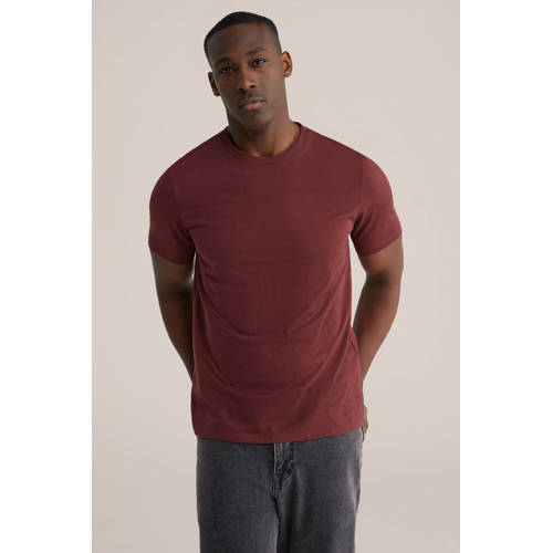 Rechtvallend T-shirt rood afbeelding