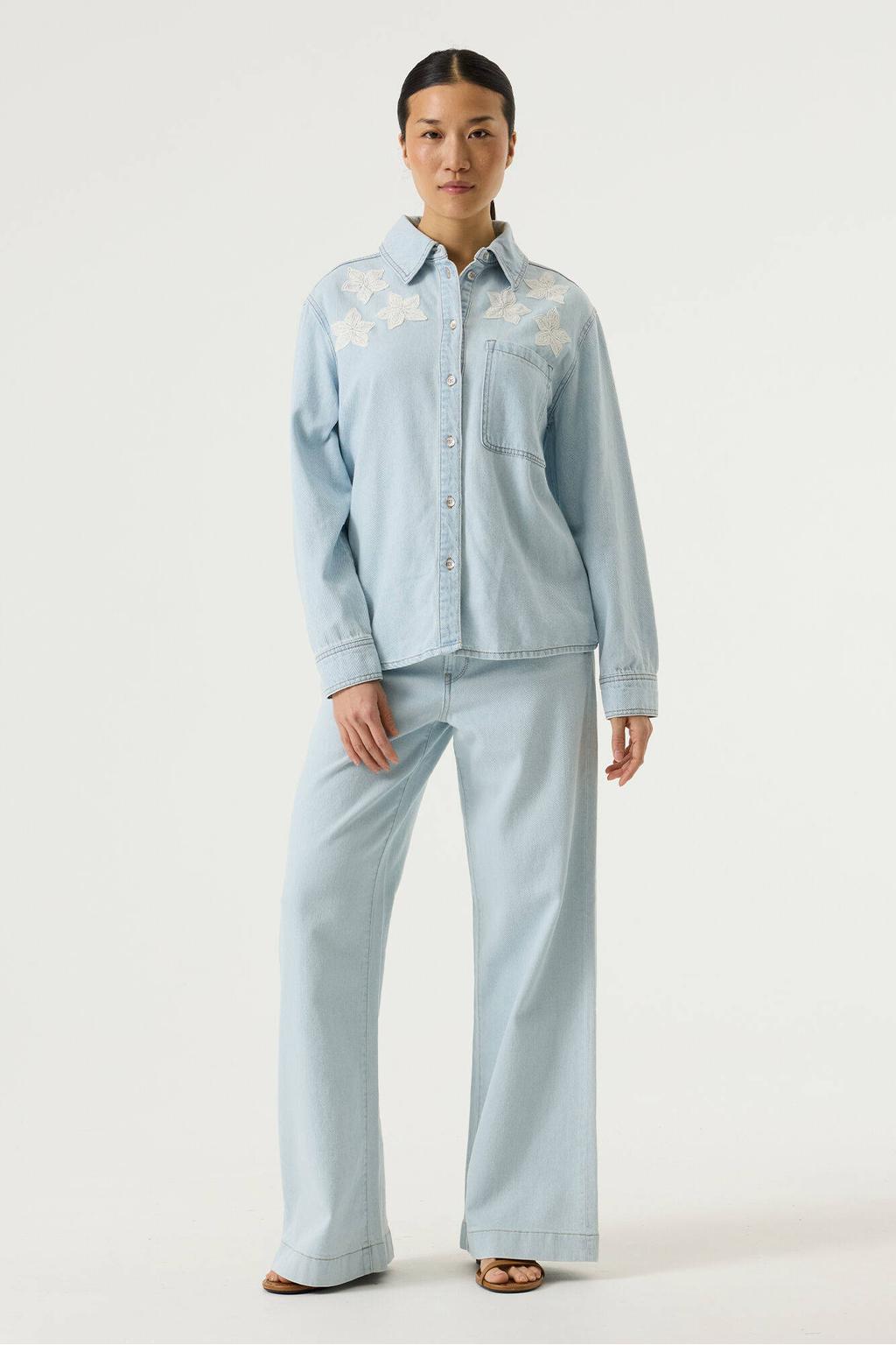 Blauwe dames Garcia blouse van katoen met effen, lange mouwen, klassieke kraag, knoopsluiting en borduursels