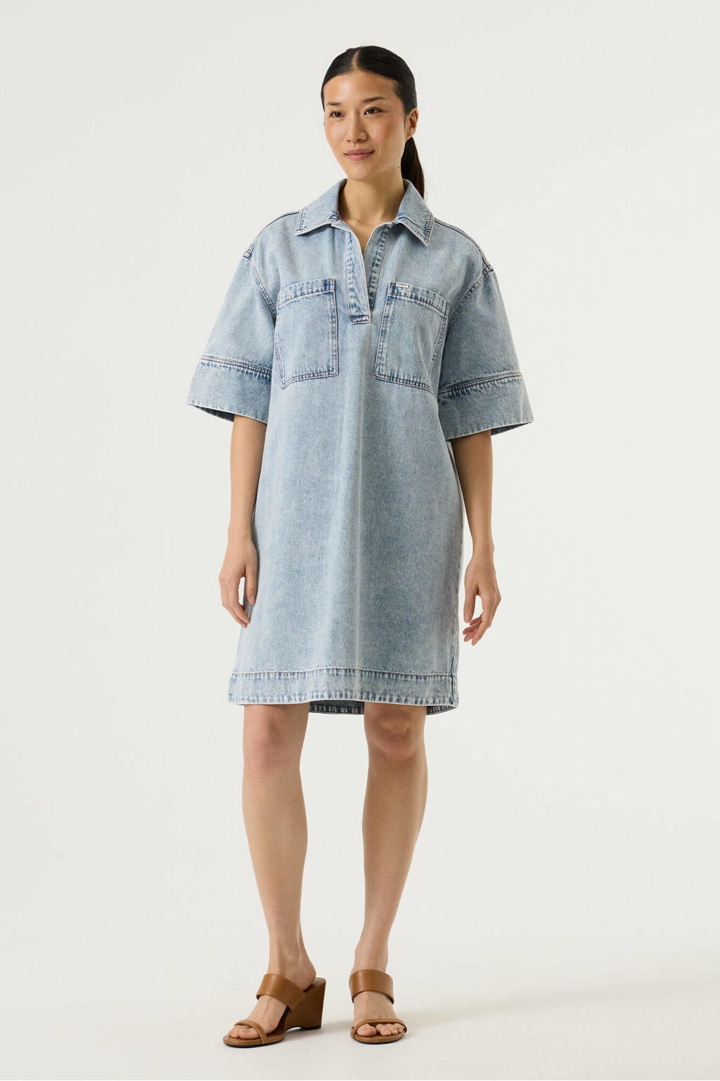 Light blue denim dames Garcia spijkerjurk van denim met effen, half lange mouwen en klassieke kraag