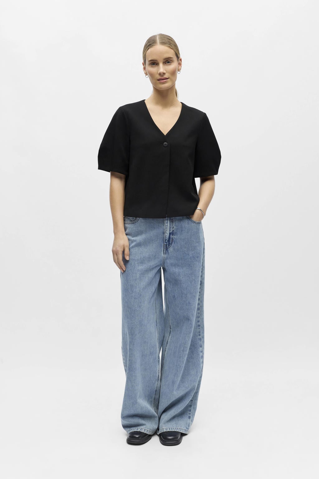 Zwarte dames OBJECT top van polyester met effen, korte mouwen en V-hals