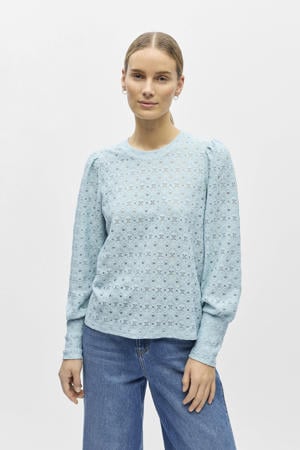 top broderie