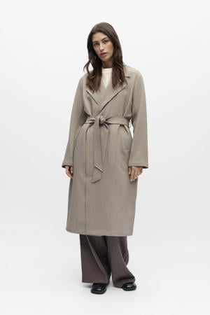 trenchcoat