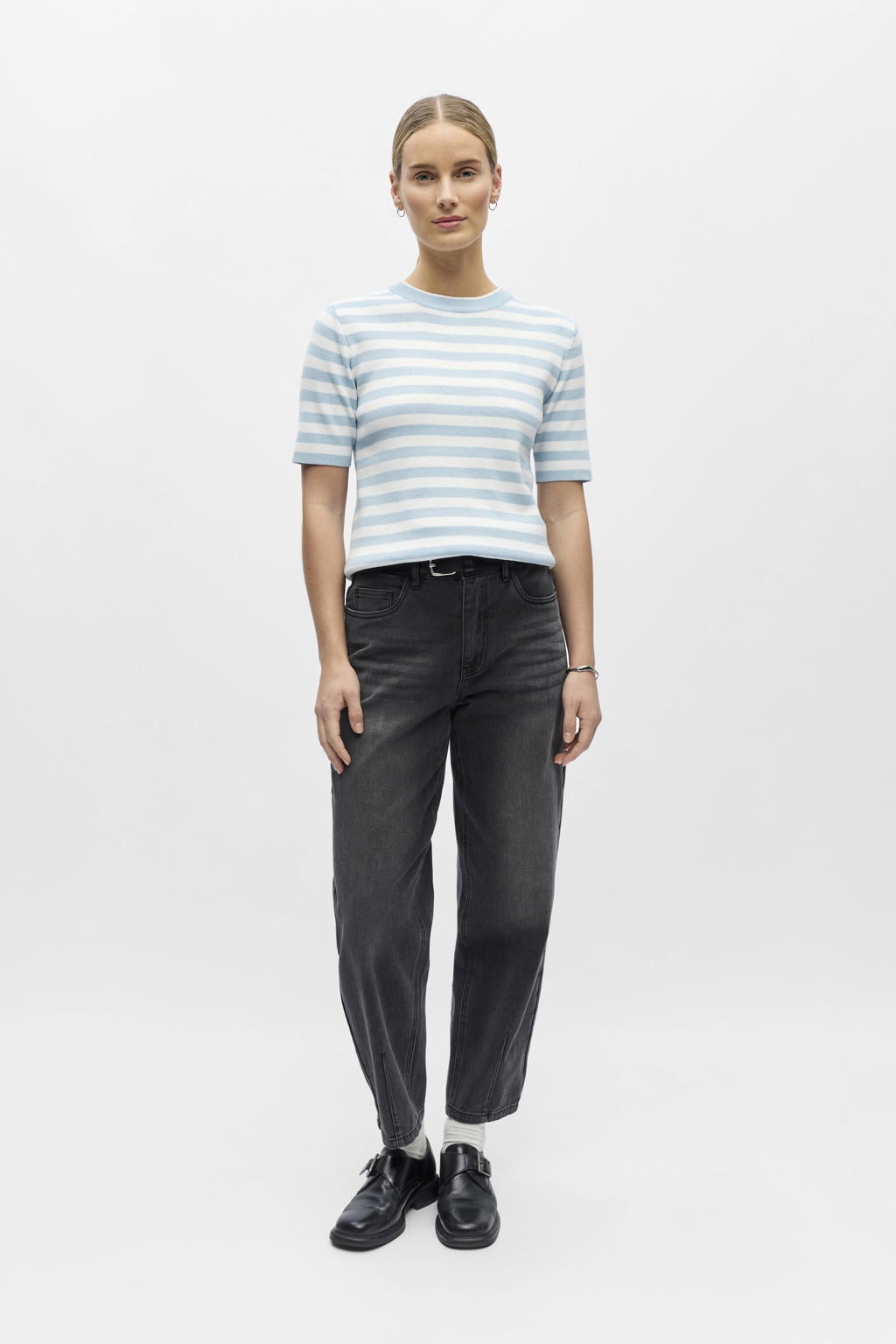 Lichtblauw en ecru dames OBJECT gestreepte pullover gebreid van viscose met korte mouwen en ronde hals