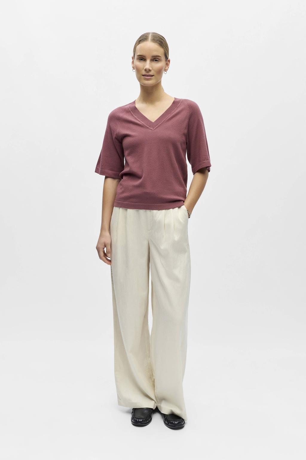 Aubergine dames OBJECT top fijn gebreid van viscose met effen, half lange mouwen en V-hals