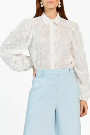gebloemde blouse wit
