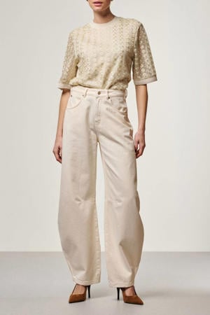 gebloemde top beige broderie