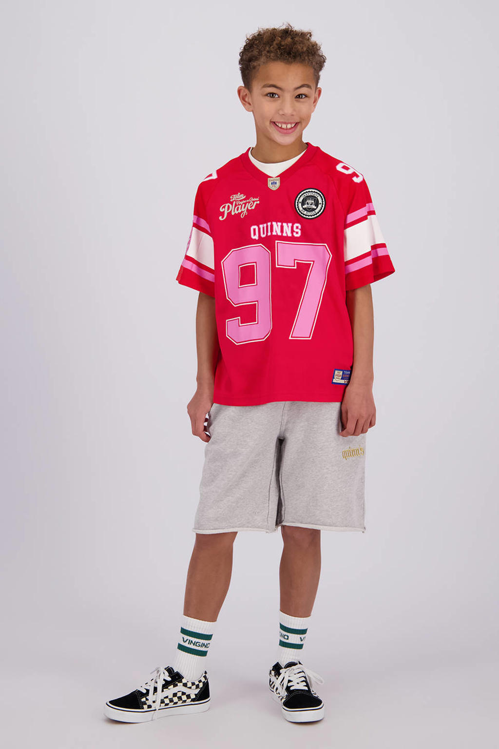 Rood en roze jongens Quinns by Vingino T-shirt van polyester met korte mouwen en V-hals