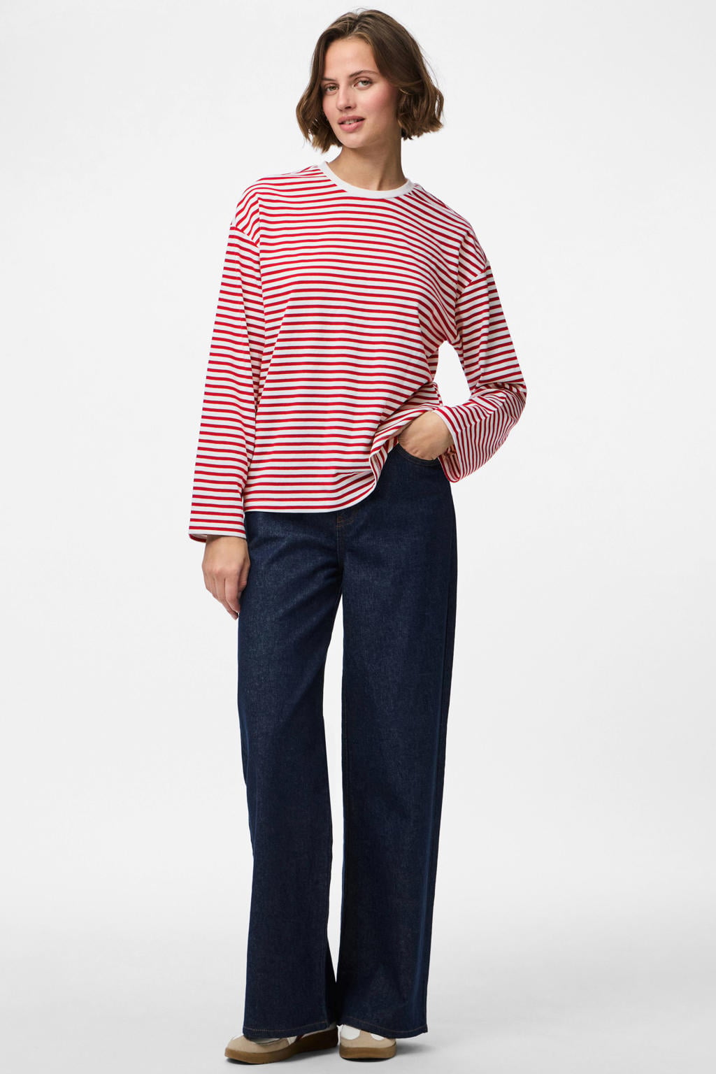 Rood en witte dames PIECES gestreepte longsleeve van katoen met lange mouwen, ronde hals en geweven detail