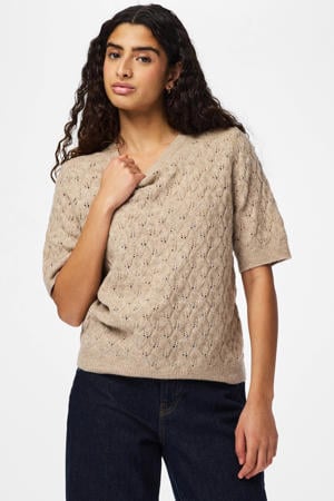gebreide trui beige gehaakt