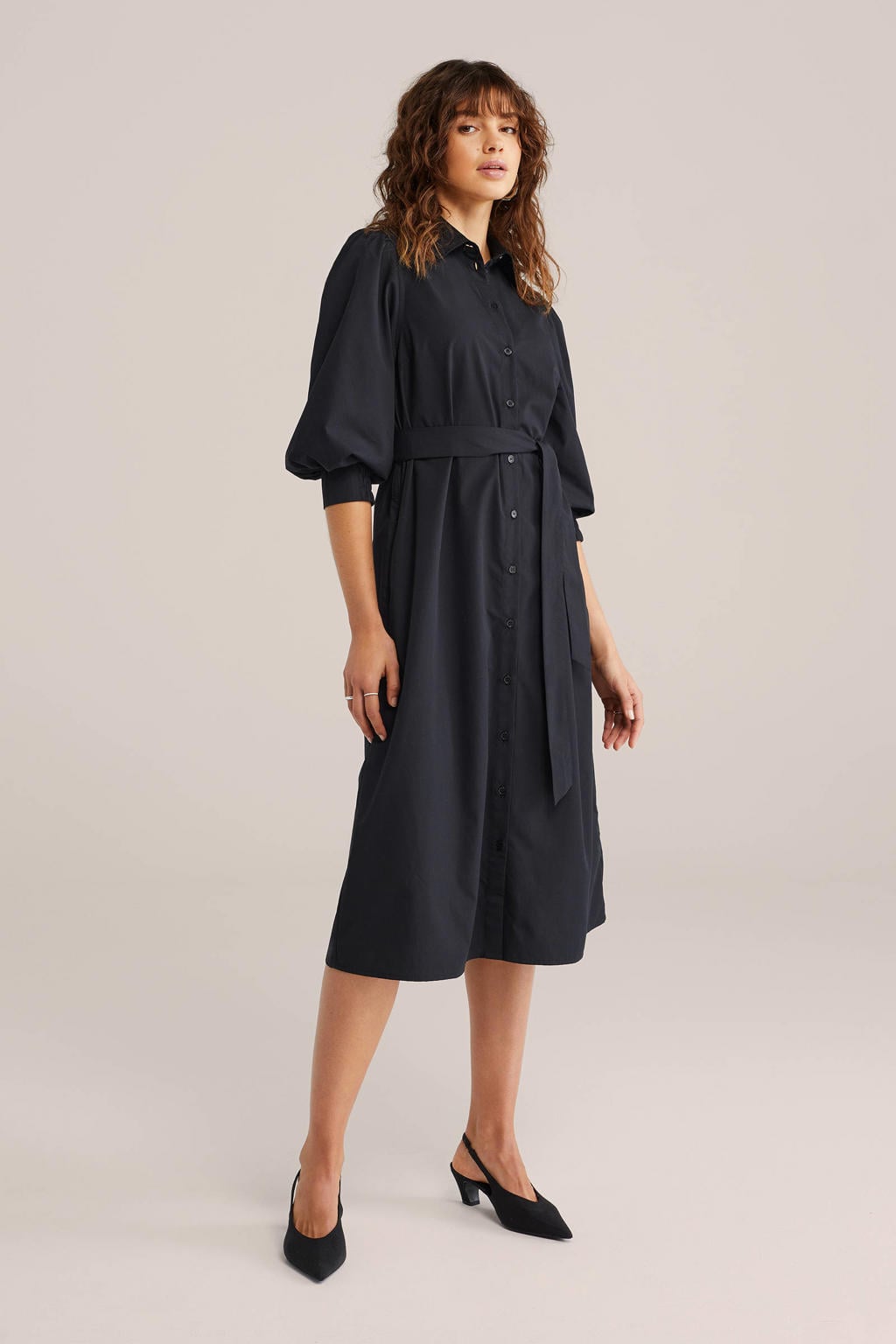 Zwarte dames WE Fashion blousejurk van katoen met effen, driekwart mouwen, V-hals, knoopsluiting en ceintuur