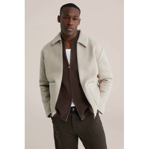 WE Fashion bouclé teddy jas met textuur taupe afbeelding