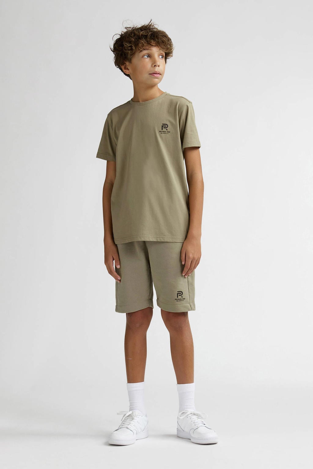 Groene jongens Petrol Industries regular sweatshort met elastische tailleband met koord en printopdruk