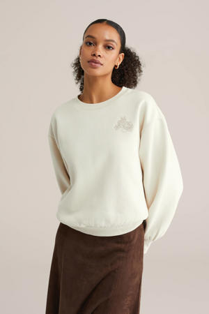 sweater ecru