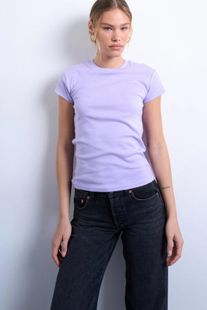 T-shirt lila