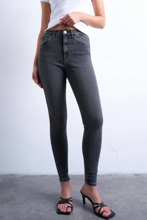 Tsjamie Hr Slim Dnm Jeans Blw Noos high waist slim fit jeans black denim