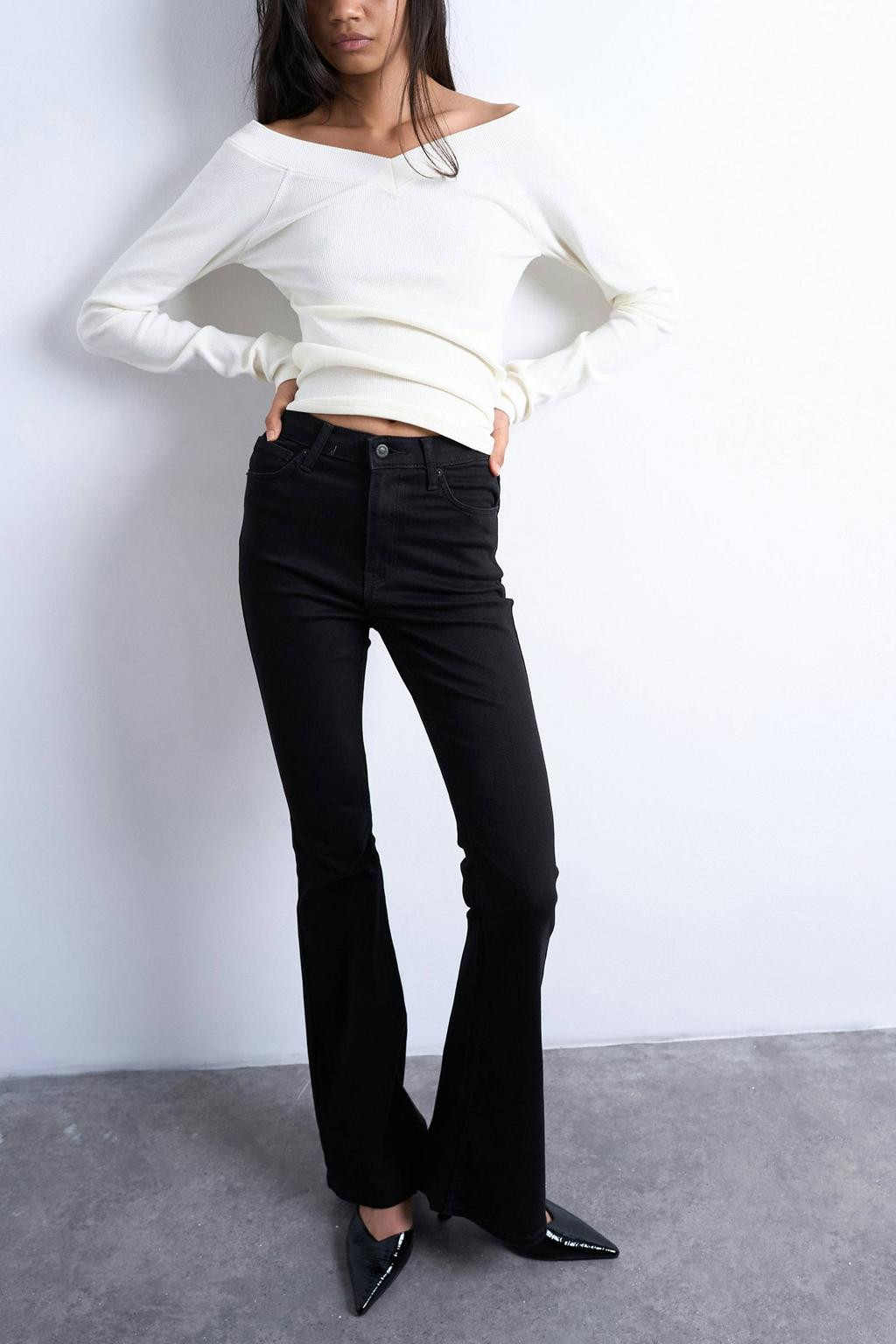 Black denim dames TOPSHOP Tsjamie Hr Flare Dnm Jeans Bl Noos high waist flared jeans black met effen