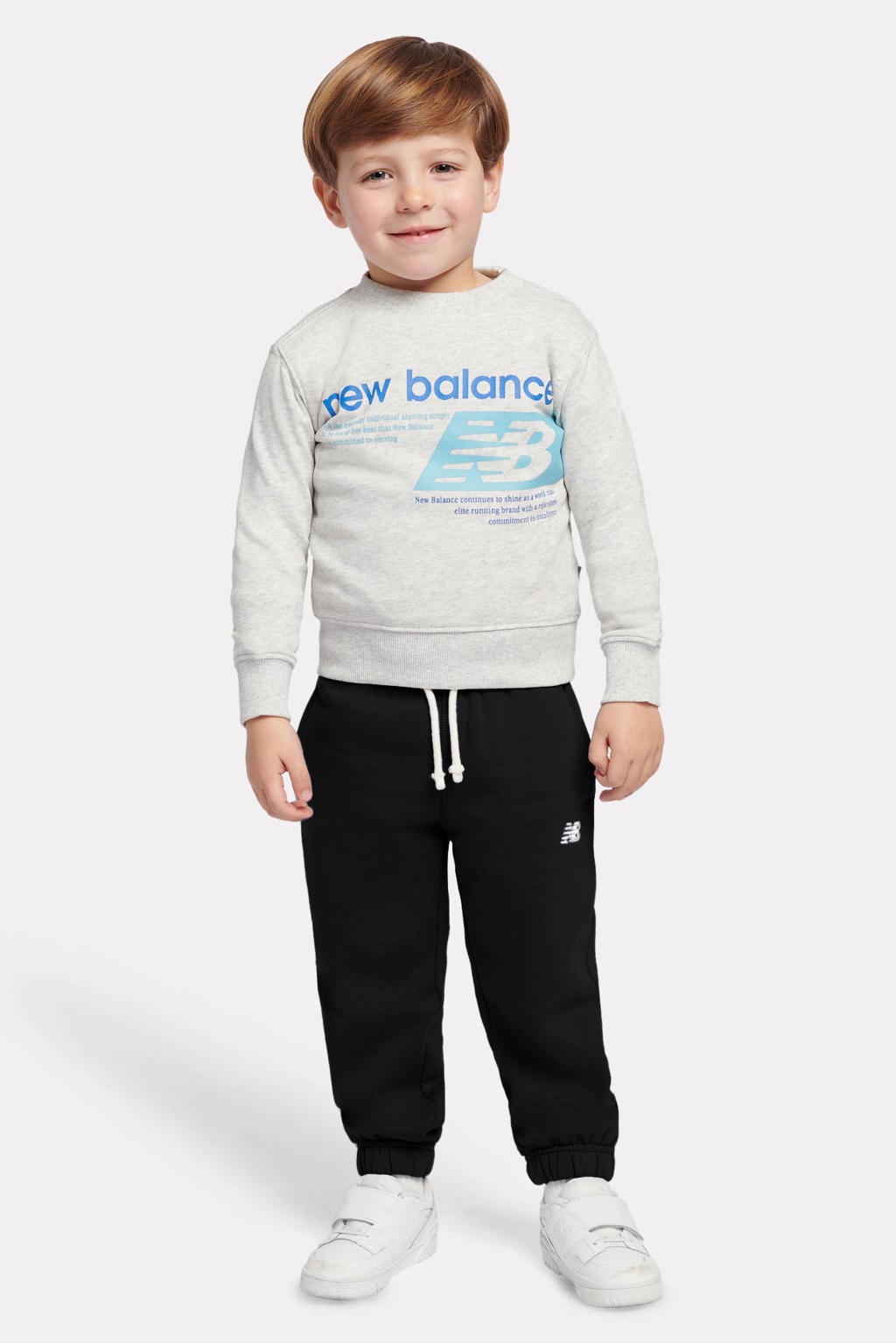 Zwarte jongens en meisjes New Balance trainingsbroek van katoen met elastische tailleband met koord en effen