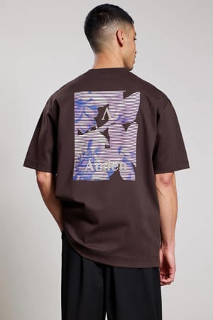oversized T-shirt met backprint bruin
