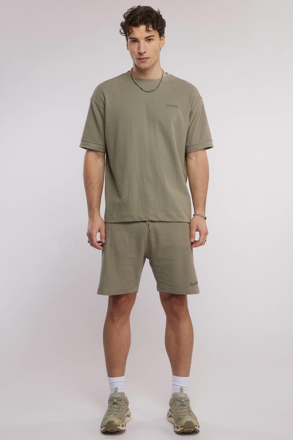 Groene heren Aeden oversized T-shirt van katoen met effen, korte mouwen en ronde hals