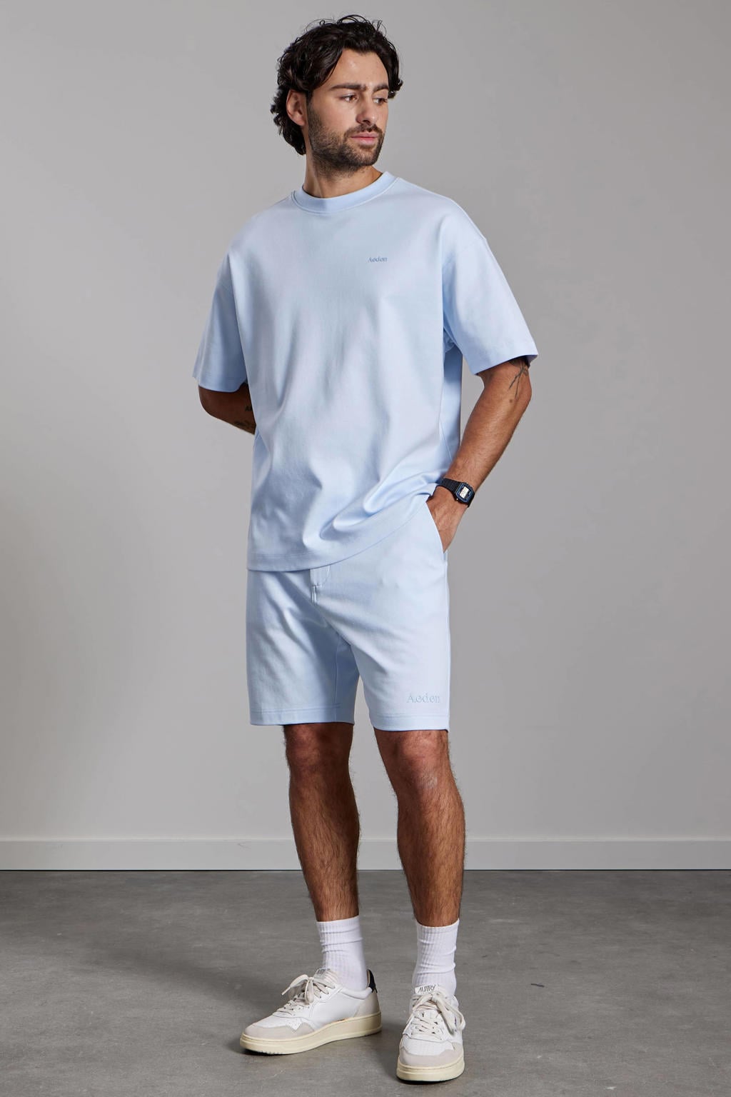 Lichtblauwe heren Aeden oversized T-shirt van katoen met backprint, korte mouwen en ronde hals