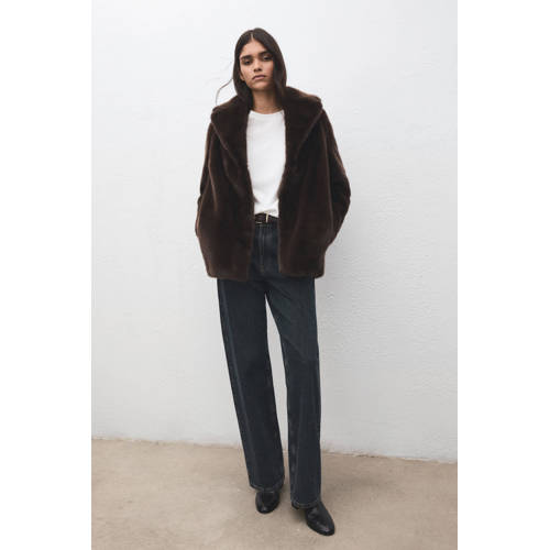 Mango faux fur jas donkerbruin afbeelding