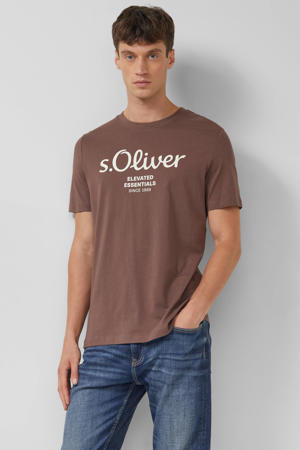 T-shirt bruin