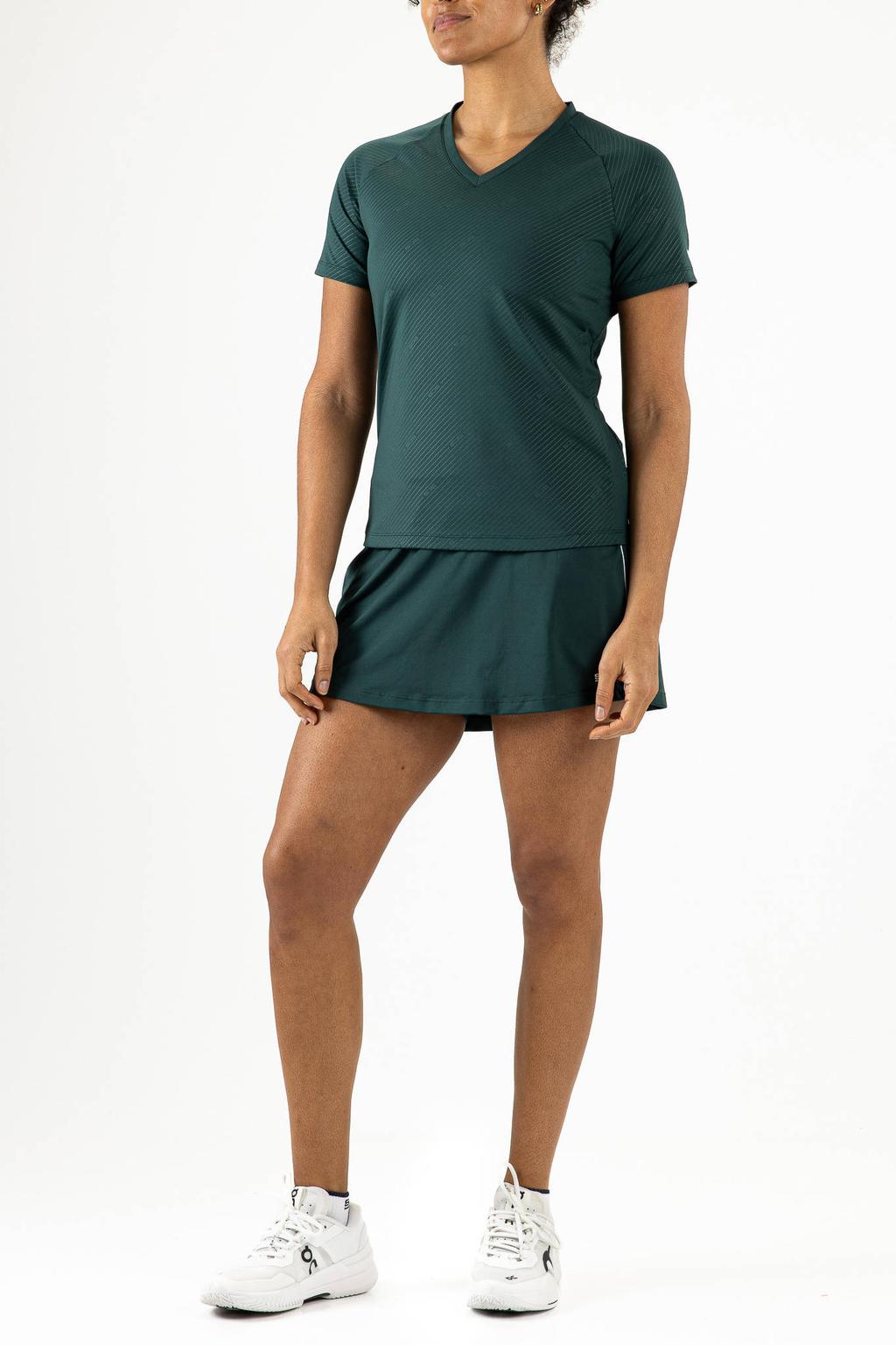 Groene dames Sjeng Sports sportshirt Izzie van polyester met effen, korte mouwen en V-hals
