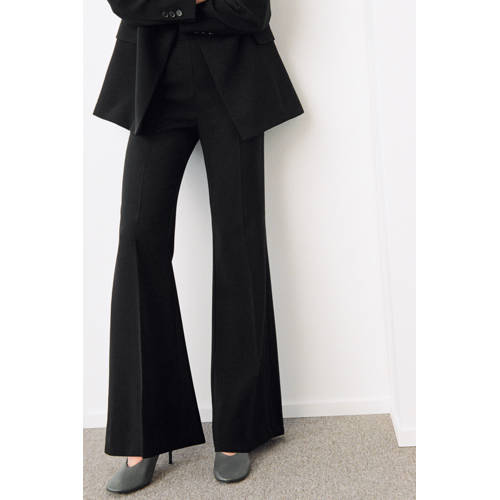 Mango high waist flared broek zwart afbeelding