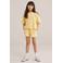 WE Fashion straight casual short lichtgeel