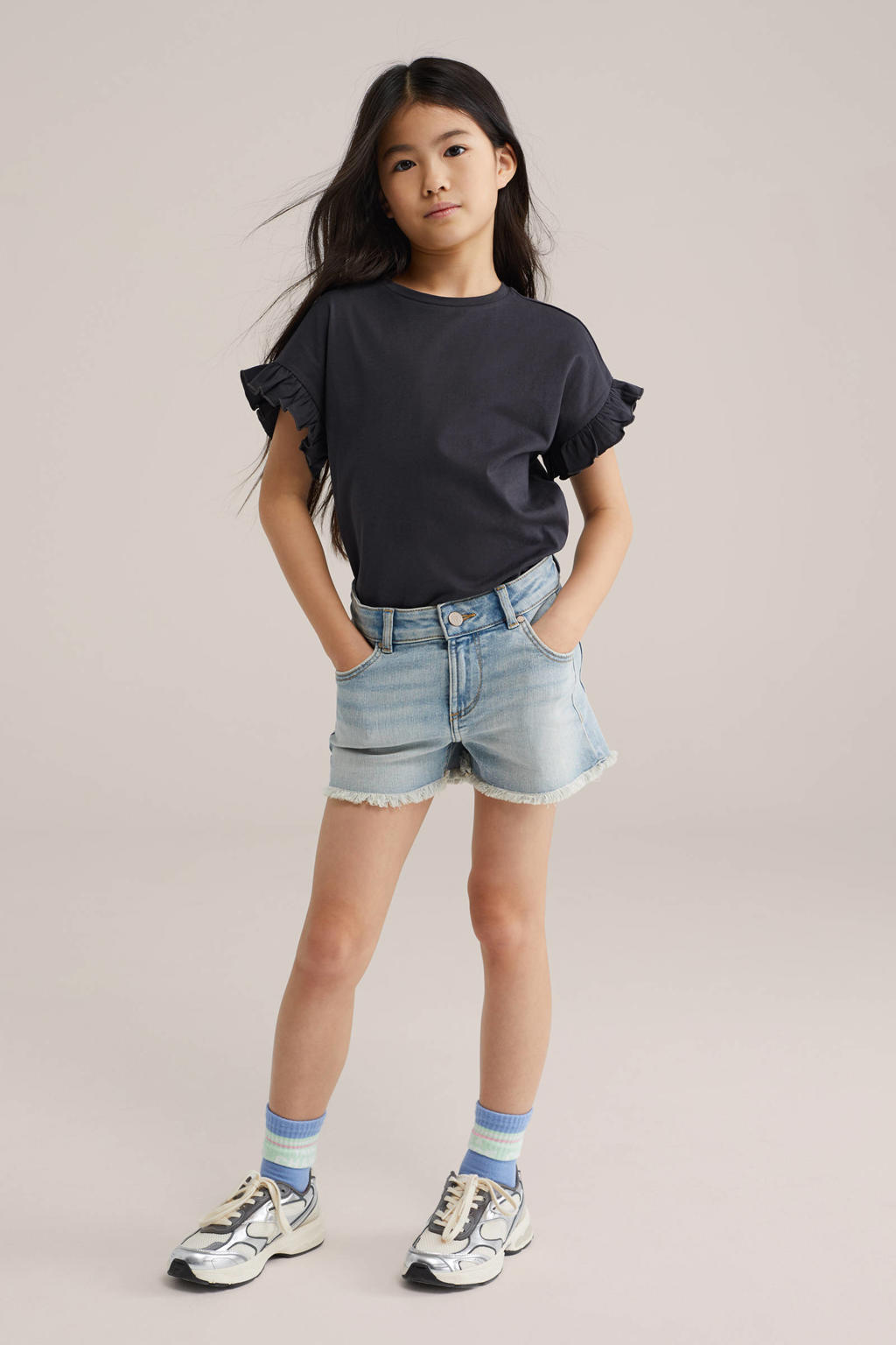 Antraciete meisjes WE Fashion T-shirt van katoen met effen, korte mouwen, ronde hals en ruches