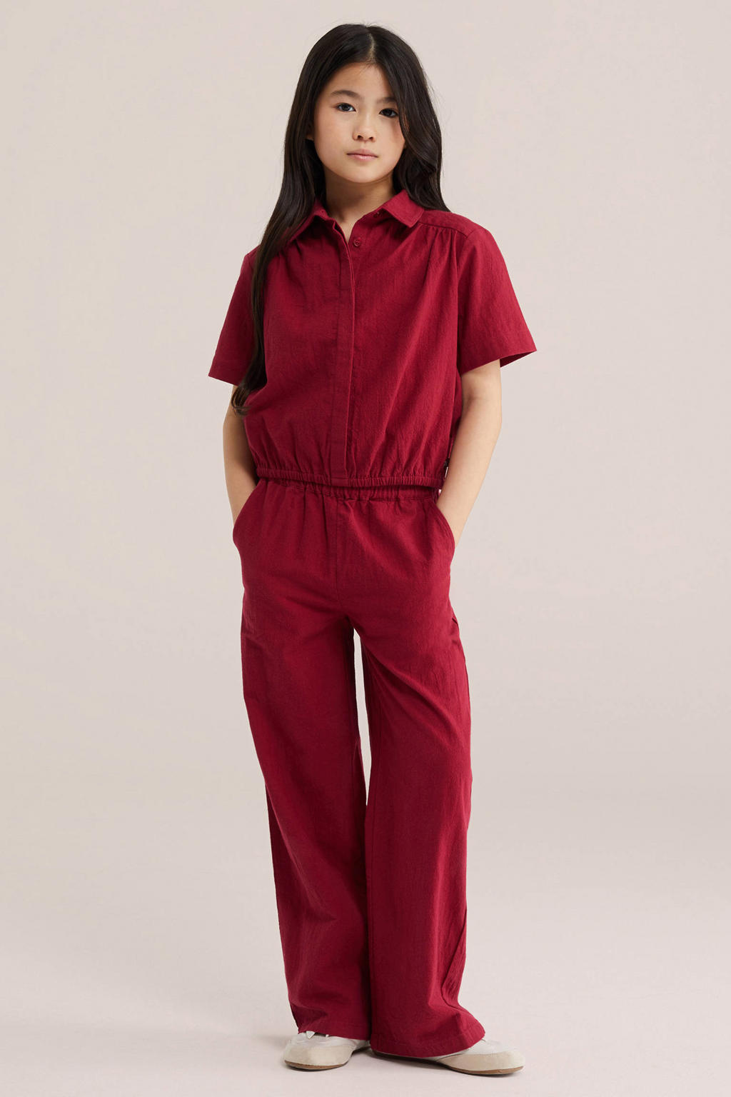 Donkerrode meisjes WE Fashion blouse van katoen met effen, korte mouwen, klassieke kraag, blinde knoopsluiting en elastische boord