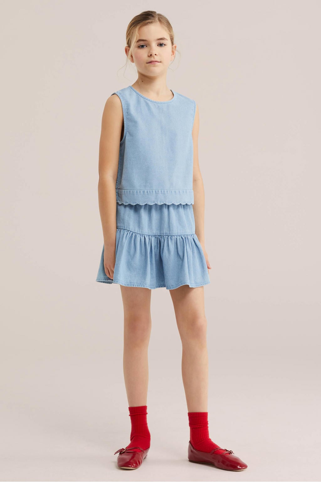 Light blue denim meisjes WE Fashion Blue Ridge spijkerrok gemaakt van denim en met elastische tailleband met koord
