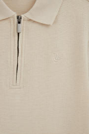 thumbnail: WE Fashion polo beige