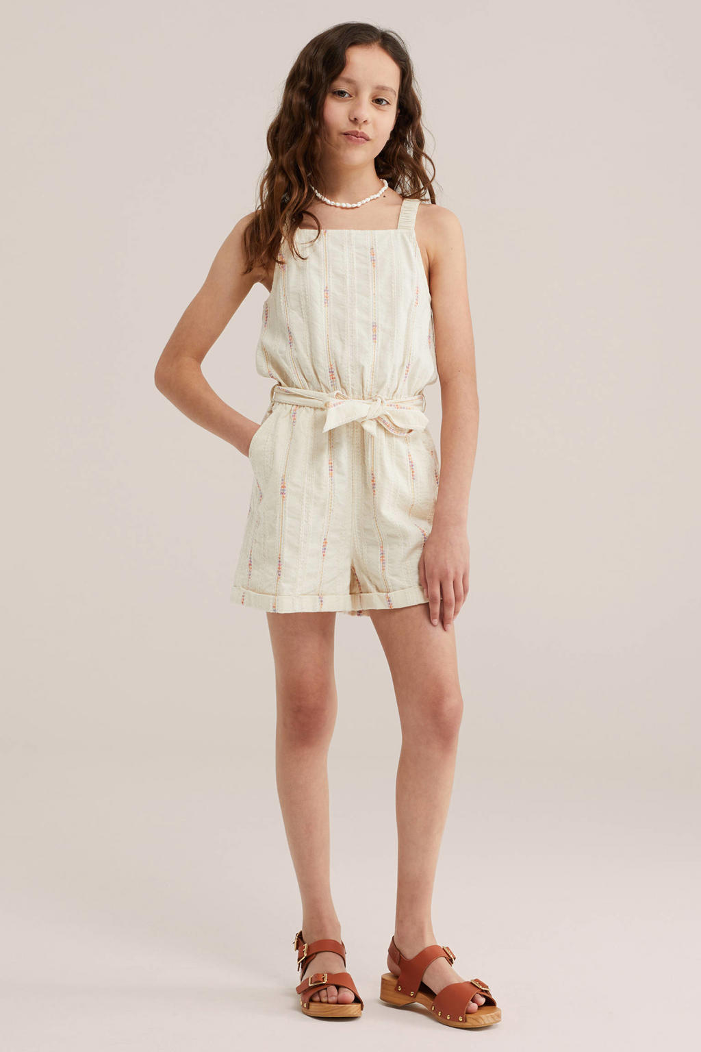 Beige meisjes WE Fashion straight playsuit van katoen met meerkleurige print, vierkante hals en broderie