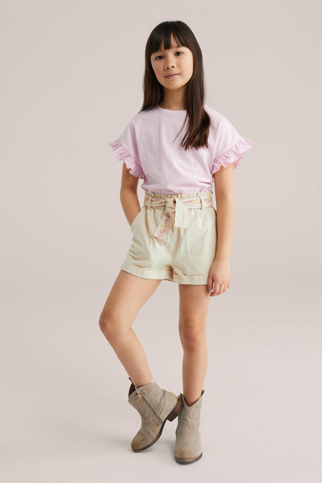 Lichtroze meisjes WE Fashion T-shirt van katoen met effen, korte mouwen, ronde hals en ruches